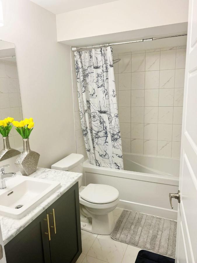 Clementina Suite Ottawa Bagian luar foto